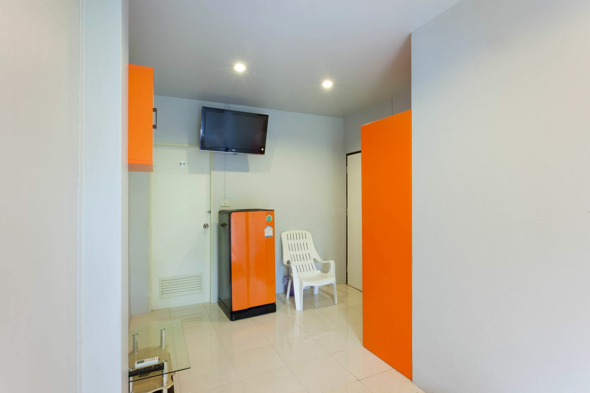 Luna Guesthouse And Travel Rawai Екстер'єр фото