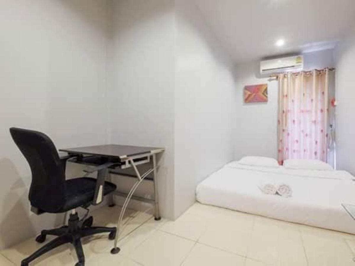 Luna Guesthouse And Travel Rawai Екстер'єр фото