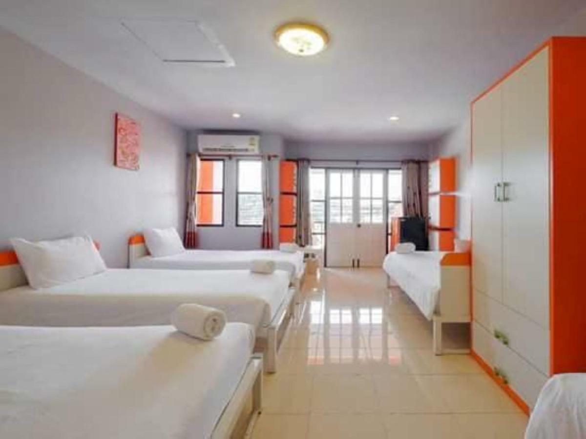 Luna Guesthouse And Travel Rawai Екстер'єр фото