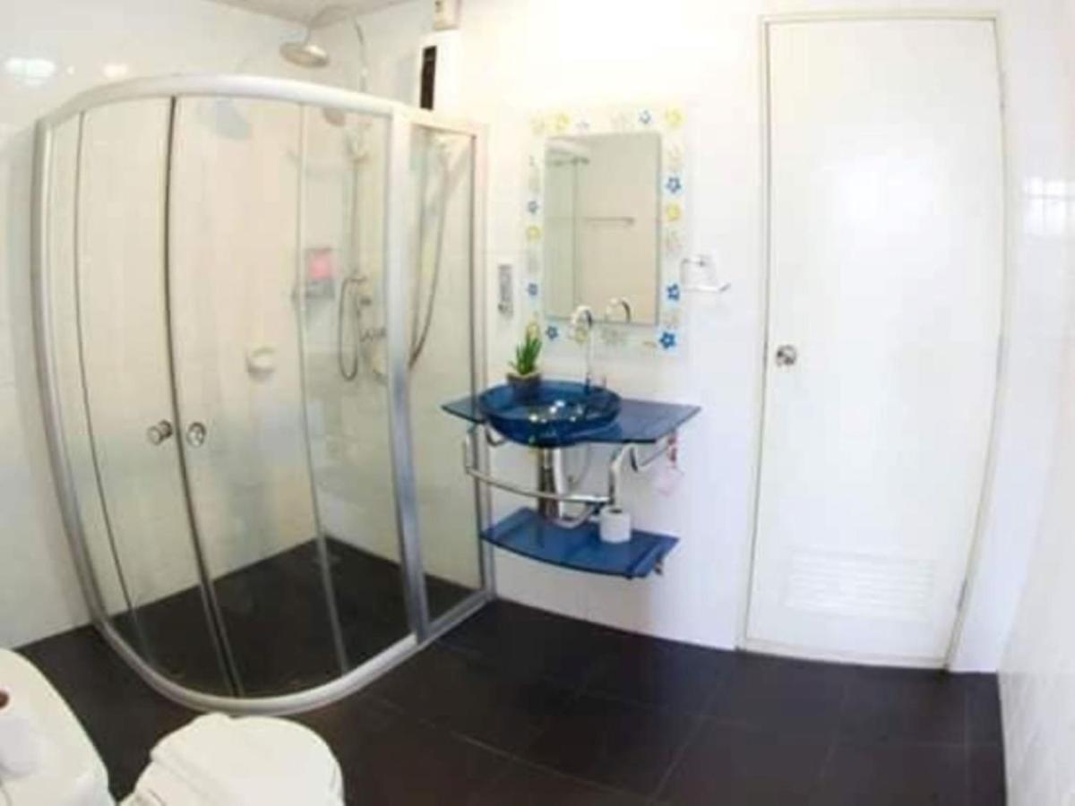 Luna Guesthouse And Travel Rawai Екстер'єр фото